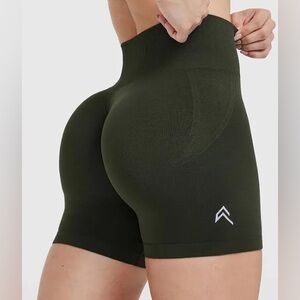 ONER ACTIVE EFFORTLESS SEAMLESS SHORTS KHAKI LARGE